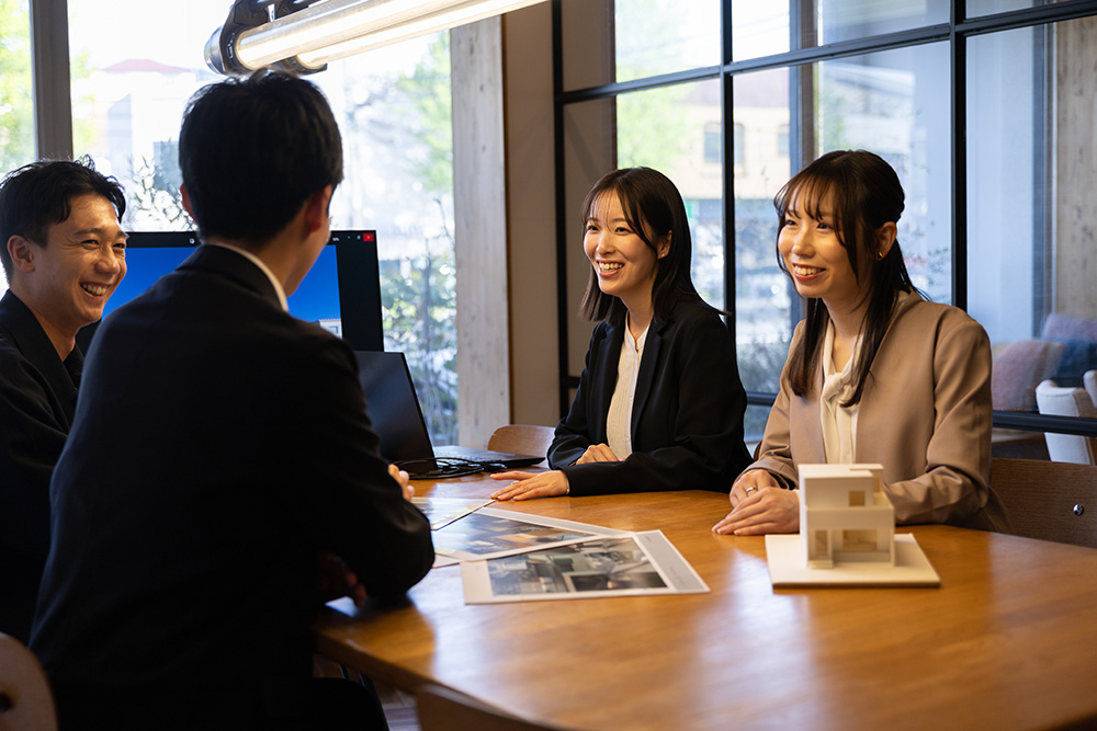 未来を建てる人たち 編集部